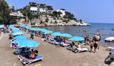 Mersin Büyükşehir plajları doldu taştı