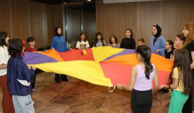 Kocaeli’den ‘Mutlu Çocuklar Okulu’