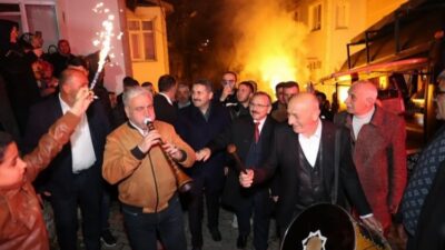 Tokat Belediye Başkanı Eyüp Eroğlu, Seyitnecmettin Mahallesi’nde düzenlenen etkinlikte kentsel