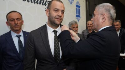 Demokrat Parti Üsküdar İlçe Başkanı Ferman Erşahin ve 600 üyesiyle