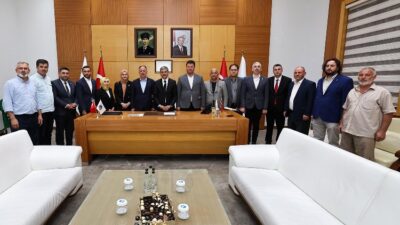 AK Parti ve MHP ilçe teşkilatları ile ilçe belediye başkanlarını