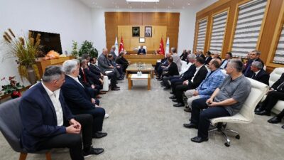 Sakaya Büyükşehir Belediye Başkanı Yusuf Alemdar, SESOB Başkanı Hasan Alişan