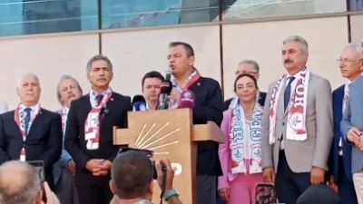 Cumhuriyet Halk Partisi Genel Başkanı Özgür Özel, Bursa ziyaretlerine devam