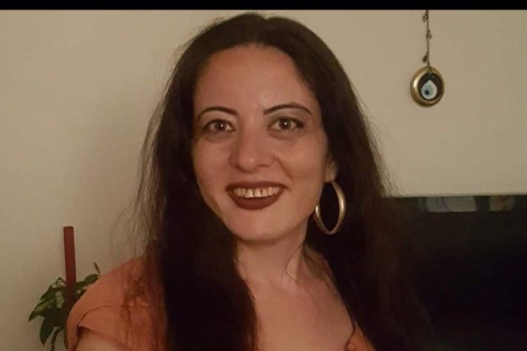 Kariyerinde birçok ödüle layık görülmüş birden fazla meslekte başarı ile