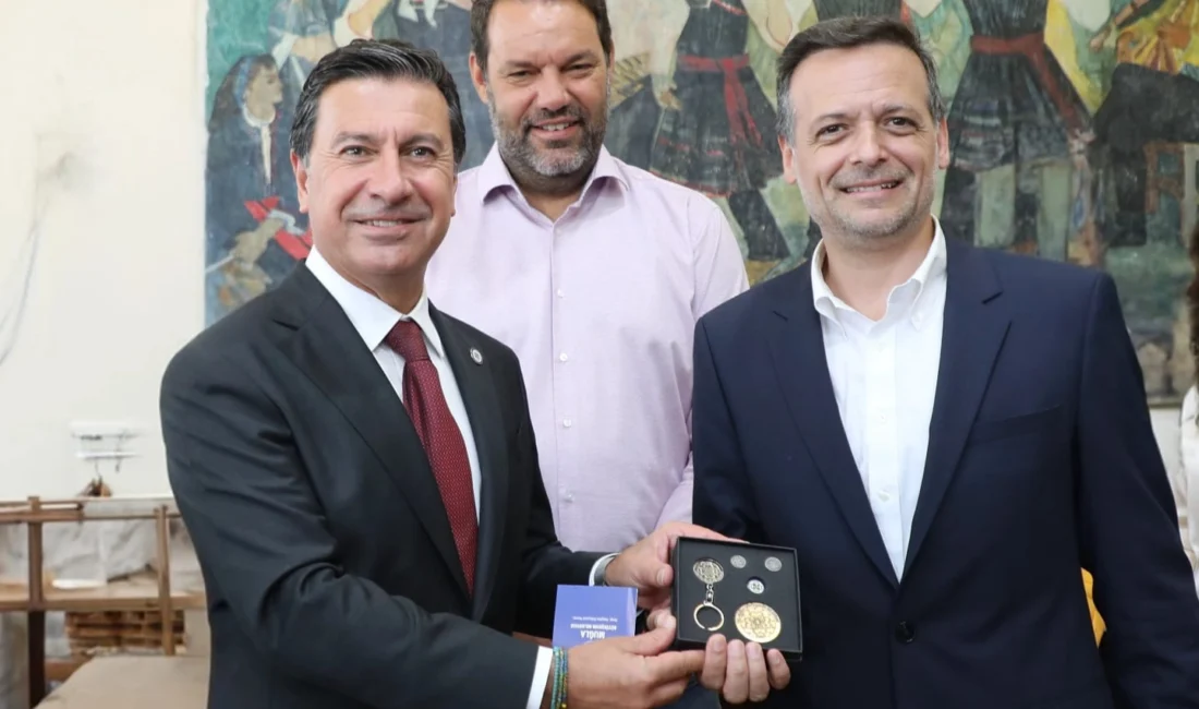 Muğla Büyükşehir Belediye Başkanı Ahmet Aras, Rodos’ta gerçekleştirdiği ziyaretler çerçevesinde