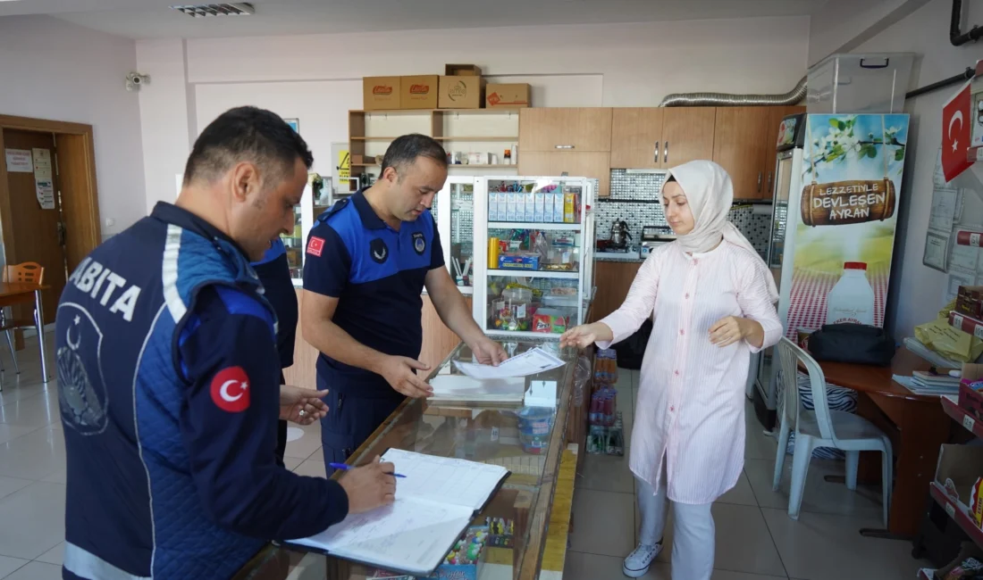 Kocaeli’de Çayırova Belediyesi Zabıta Müdürlüğü ekipleri, yeni eğitim-öğretim döneminin başlamasıyla