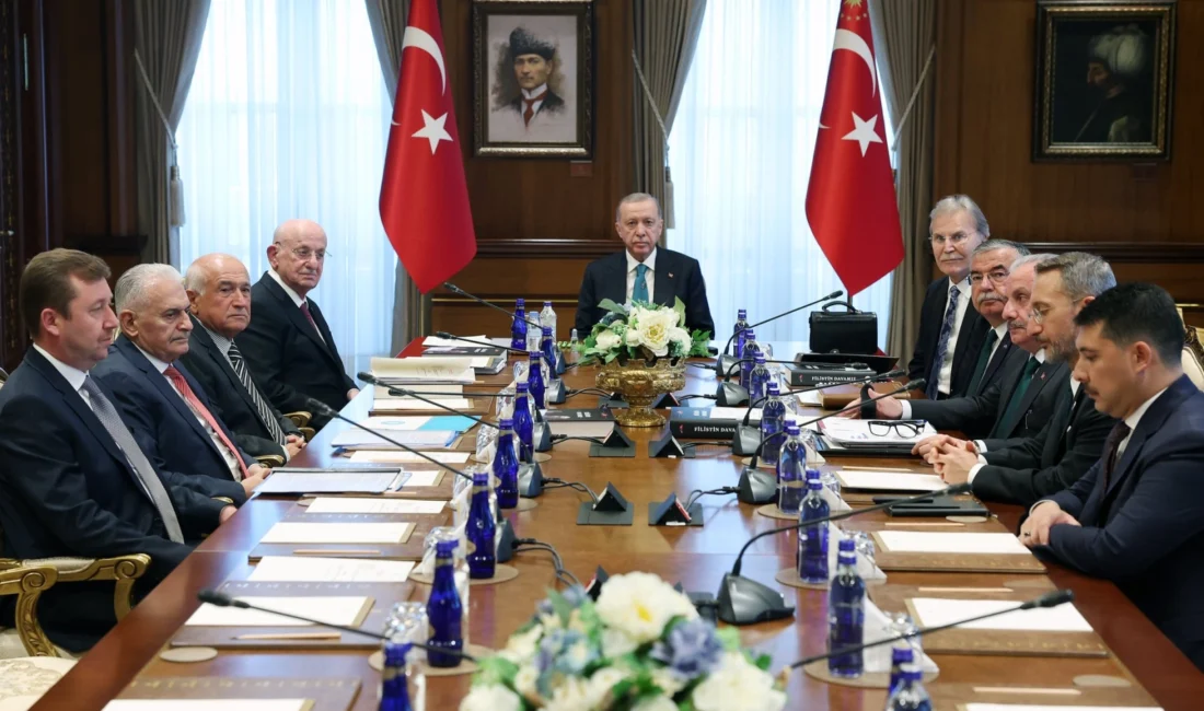 Cumhurbaşkanlığı Yüksek İstişare Kurulu, Cumhurbaşkanı Recep Tayyip Erdoğan’ın başkanlığında toplandı.