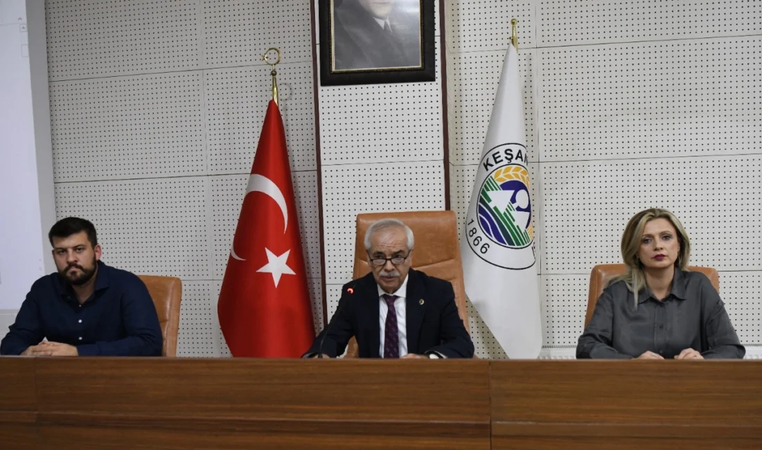 Edirne’nin Keşan ilçesinde toplanan yerel belediye meclisi, İstanbul Büyükşehir’den itfaiye