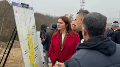 AK Parti Edirne İl Başkanı Belgin İba, teşkilat üyeleri ve