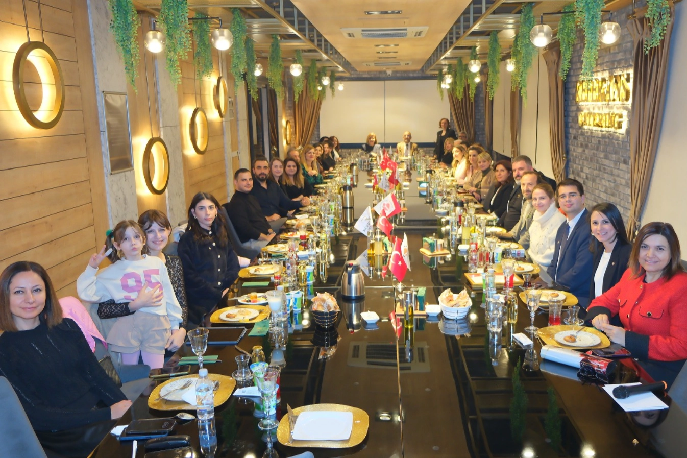Bursa Halkla İlişkiler Derneği (BHİD), geleneksel iftar programı iş dünyasını