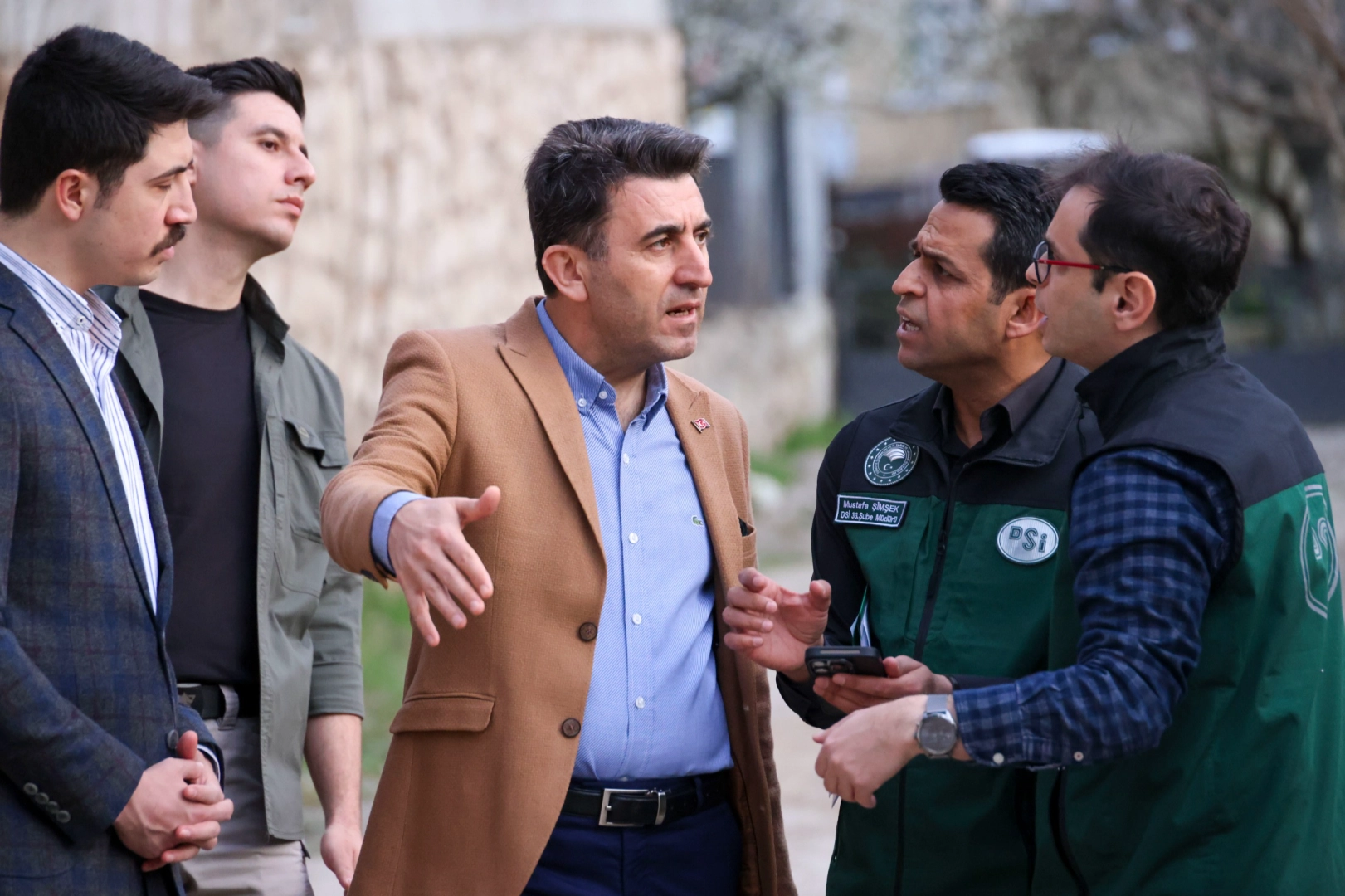 Bilecik’in Pazaryeri ilçesine bağlı Karaköy Köyü’nde taşkın kontrol çalışmalarına Ramazan