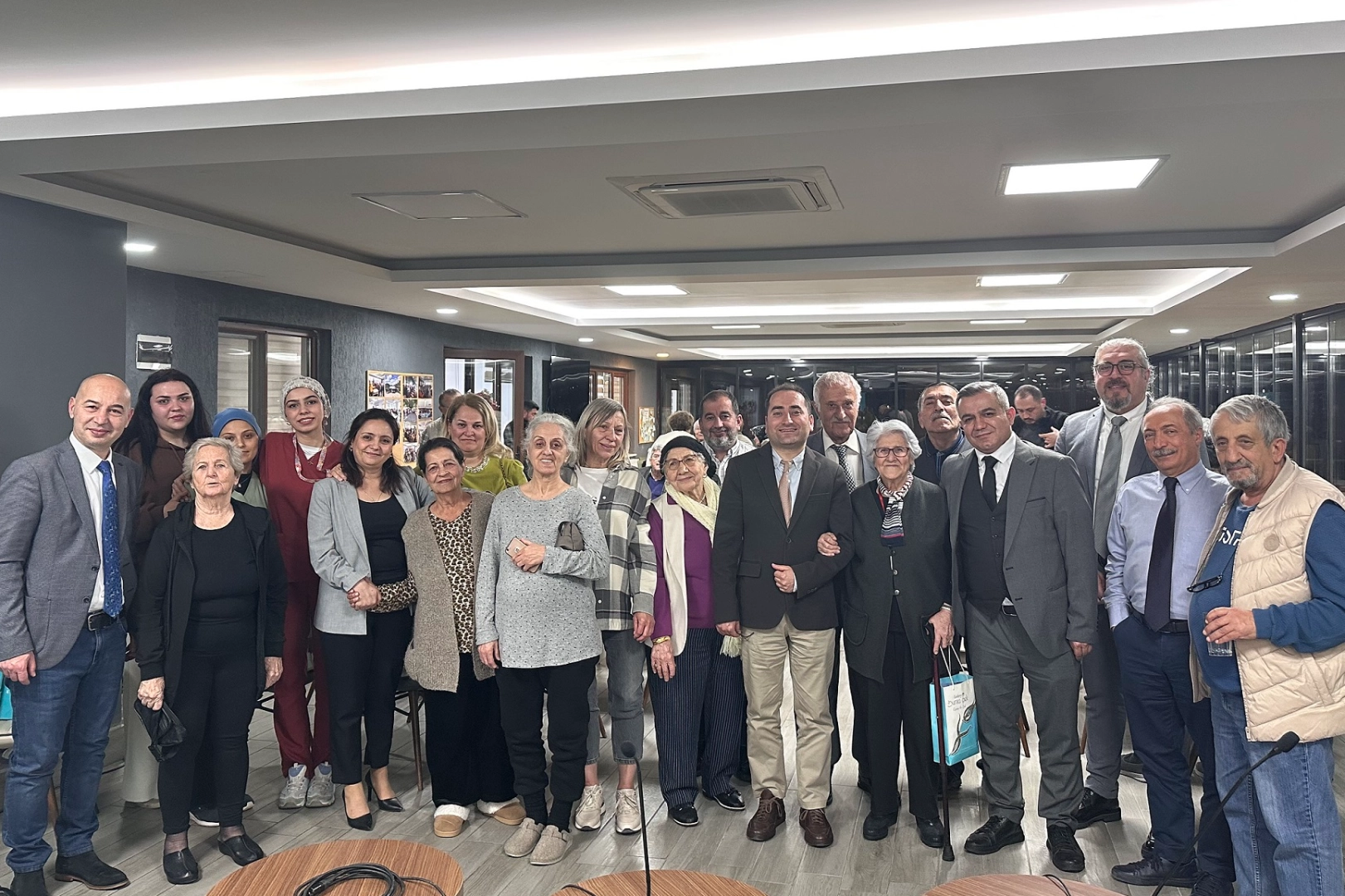 Bursa Nilüfer Belediyesi’nin düzenlediği “Sağlıklı Yaş Almanın Yolları Nedir?” konulu