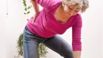 Fizik Tedavi ve Rehabilitasyon Uzmanı Doç. Dr. Ahmet İnanır, bel