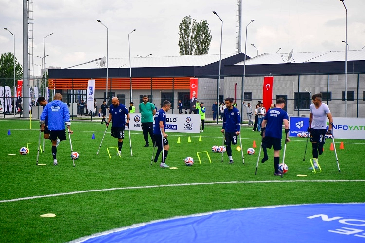 Ankara Büyükşehir Belediyesi’nin (ABB) ev sahipliğini yaptığı 2025 Ampute Futbol