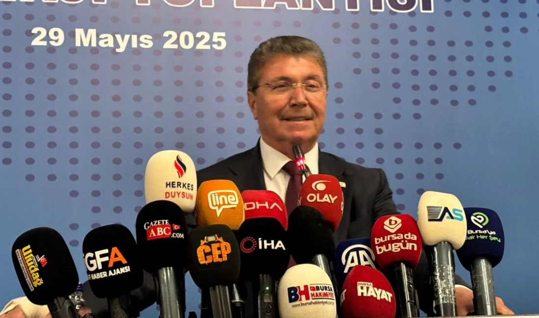 BALKANTÜRKSİAD’ın 33. Sinerji Toplantısı, KKTC Başbakanı Ünal Üstel’in katılımıyla Bursa