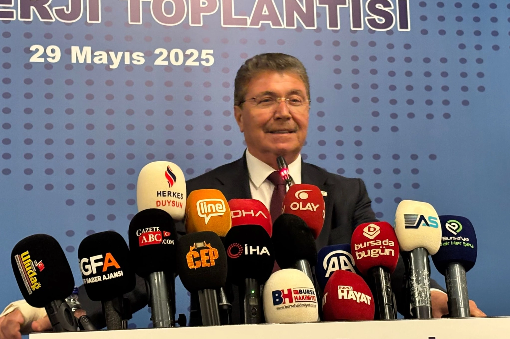 BALKANTÜRKSİAD’ın 33. Sinerji Toplantısı, KKTC Başbakanı Ünal Üstel’in katılımıyla Bursa