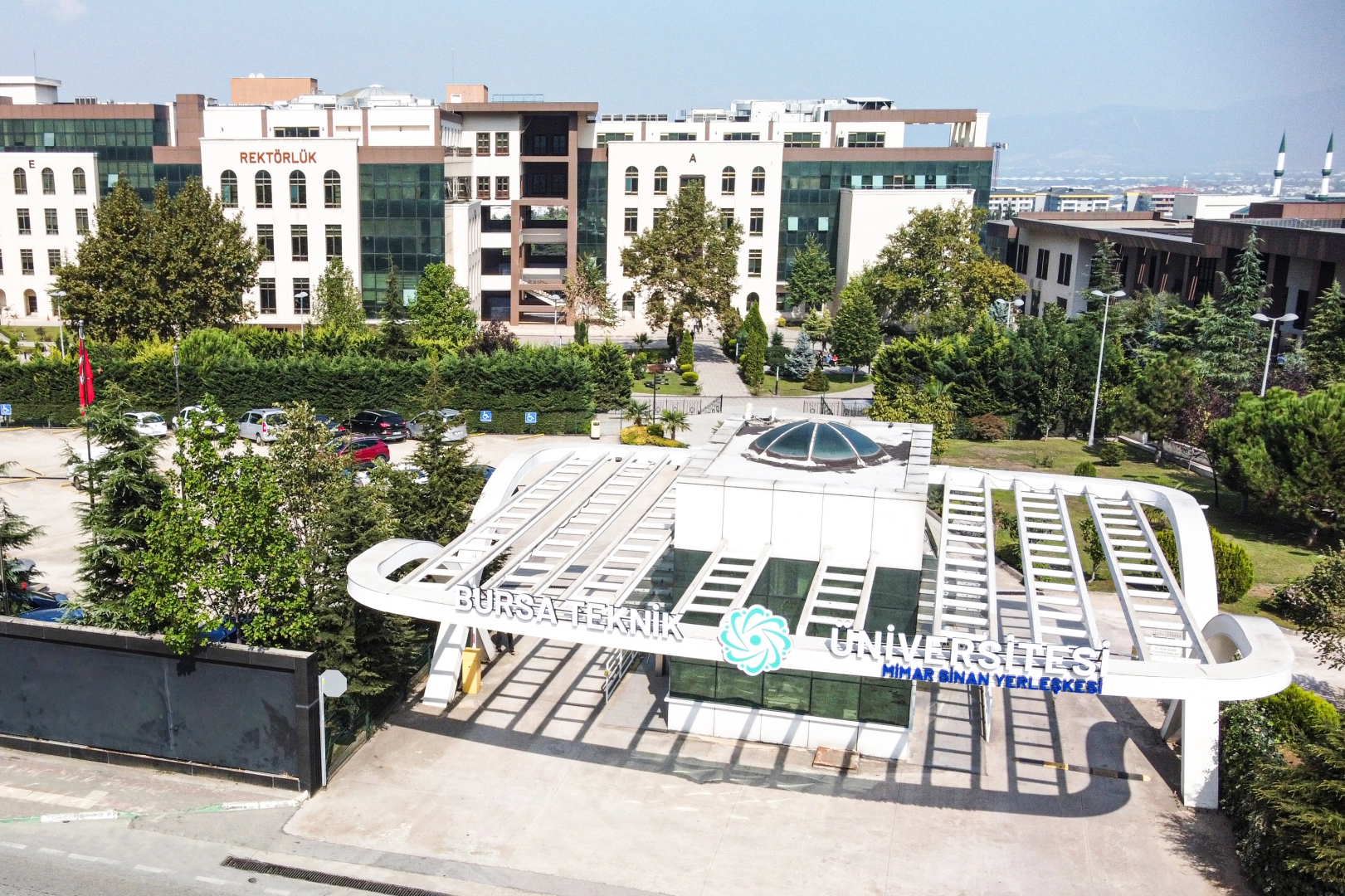 Bursa Teknik Üniversitesi, TÜBİTAK’ın hazırladığı Girişimci ve Yenilikçi Üniversite Endeksi