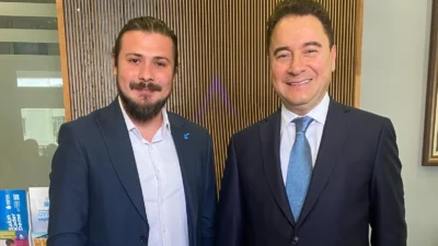 İYİ Parti’den DEVA Partisi’ne geçen Hüseyin Düzgün, Bursa’da Osmangazi İlçe