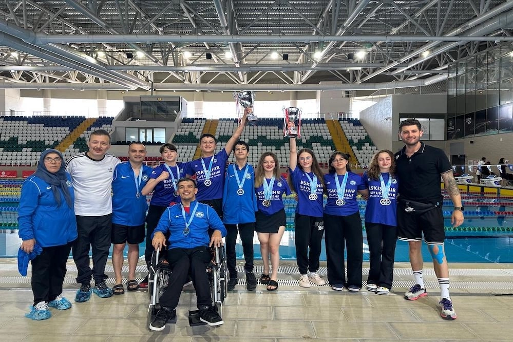 Eskişehir Büyükşehir Spor Kulübü sporcuları Giresun’da düzenlenen Bedensel Engelliler Kulüpler