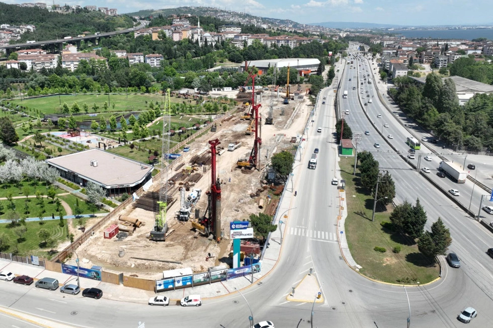 Kocaeli Büyükşehir Belediyesi’nin “Körfezray Metro Projesi” kapsamında Derince ilçesinde bulunan
