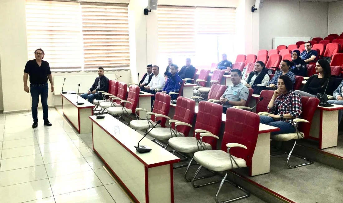 Manisa Büyükşehir Belediyesi İnsan Kaynakları ve Eğitim Dairesi Başkanlığı, ilçelerde