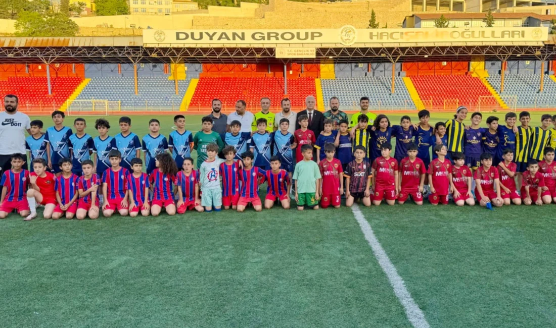 Mardin’in Artuklu ve Nusaybin ilçesinden iki grup halinde 13 takım