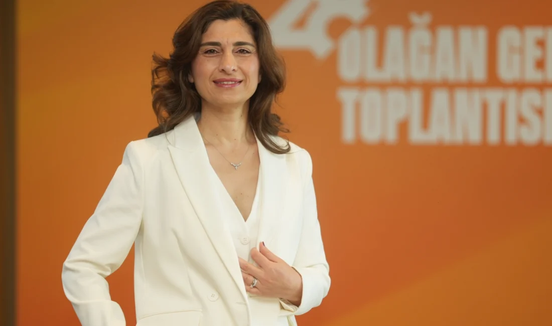 PERYÖN’ün 28. Olağan Genel Kurul Toplantısı’nda Dr. Eylem Derya Özgür,