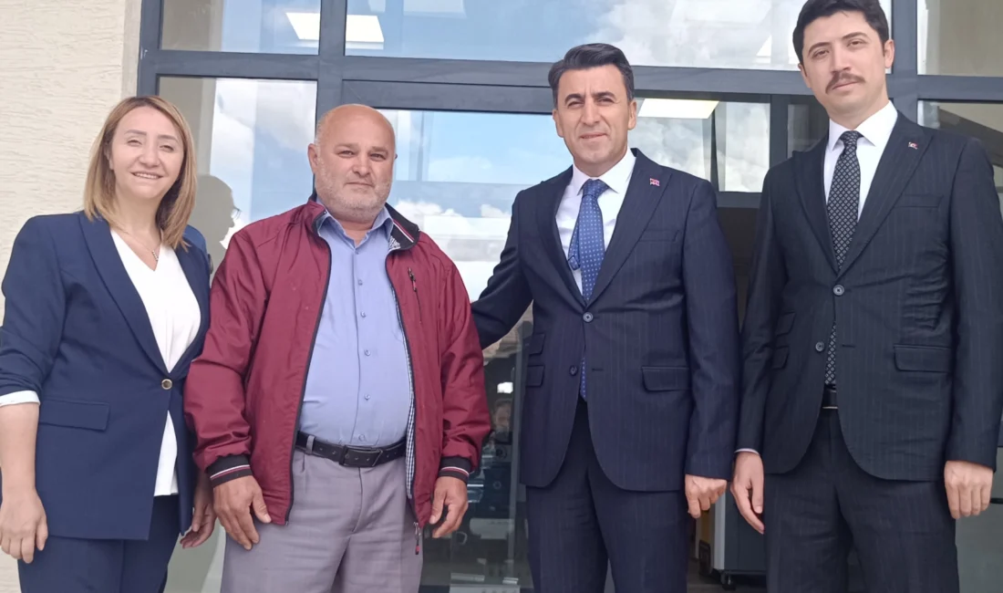 Tunceli Valiliği’ne atanan Bilecik Valisi Şefik Aygöl, veda ziyaretlerine anlamlı