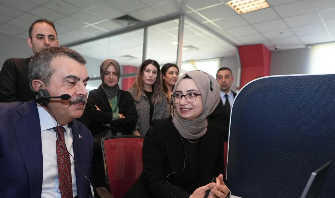 Milli Eğitim Bakanı Yusuf Tekin, Van’a yaptığı temaslar kapsamında 23