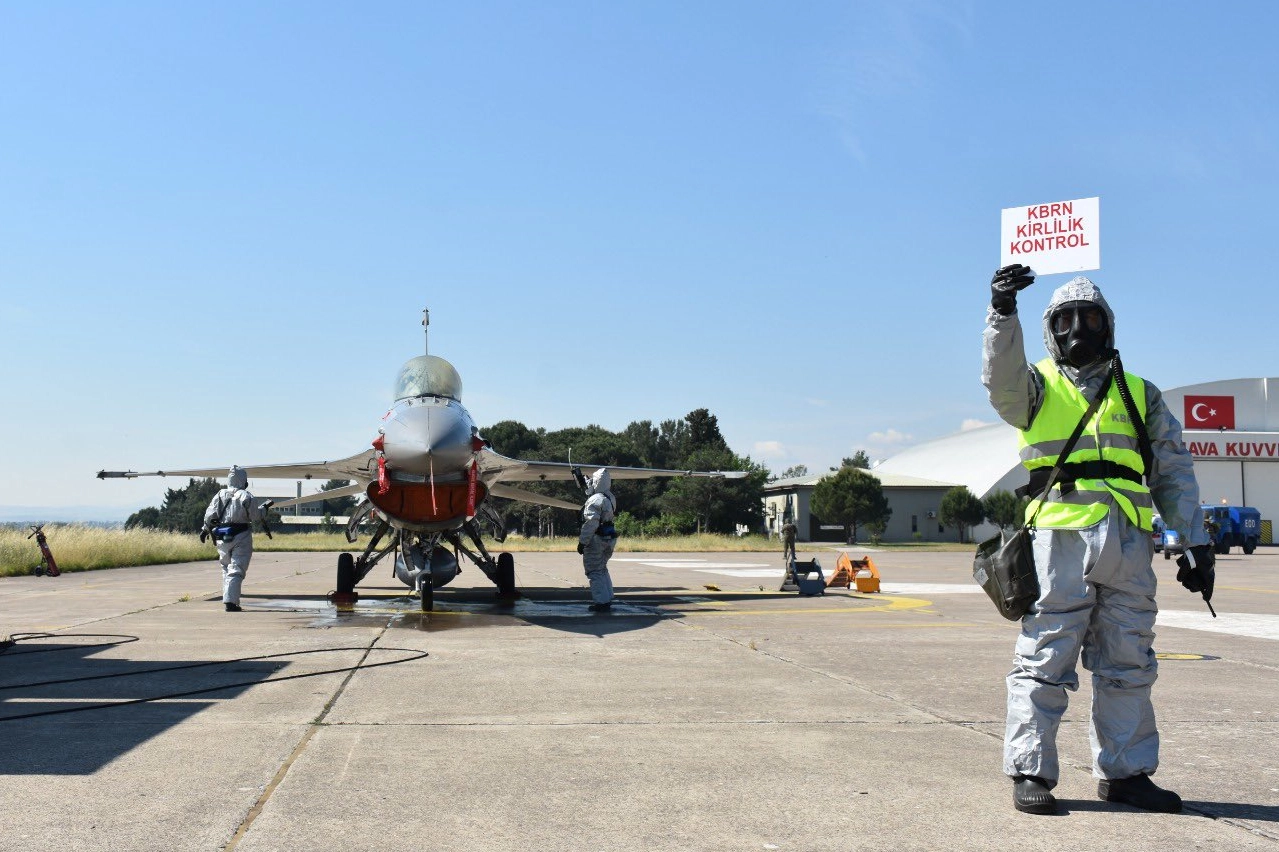 9. Ana Jet Üs Komutanlığı’nda gerçekleştirilen Hava Kuvvetleri KBRN Tatbikatı-2025,