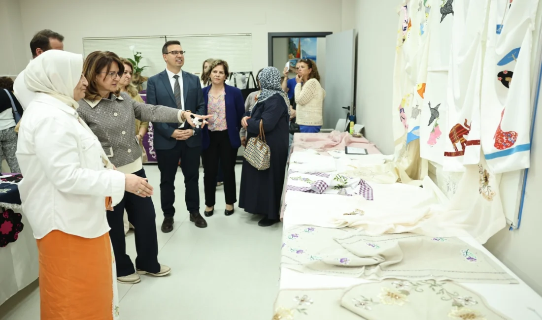 Bursa’da Nilüfer Belediyesi Beşevler Olgun Gençlik Merkezi’nde 14 branşta eğitim
