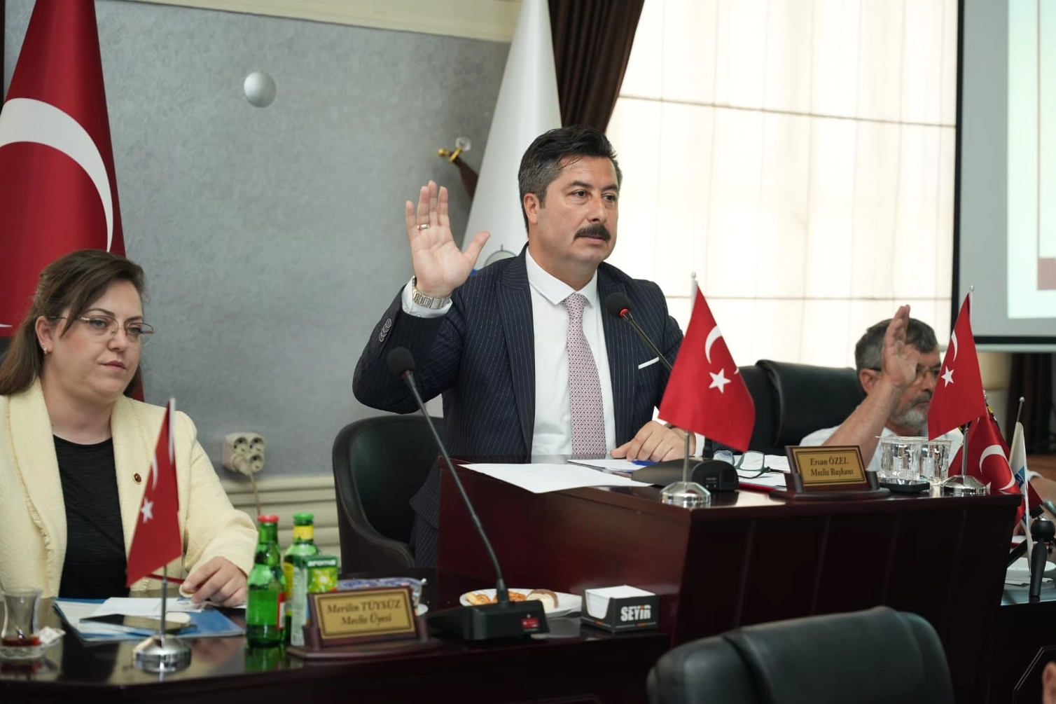 Bursa’da Yenişehir Belediyesi’nin Haziran Ayı Meclis Toplantısı’nda, Çevre, Şehircilik ve