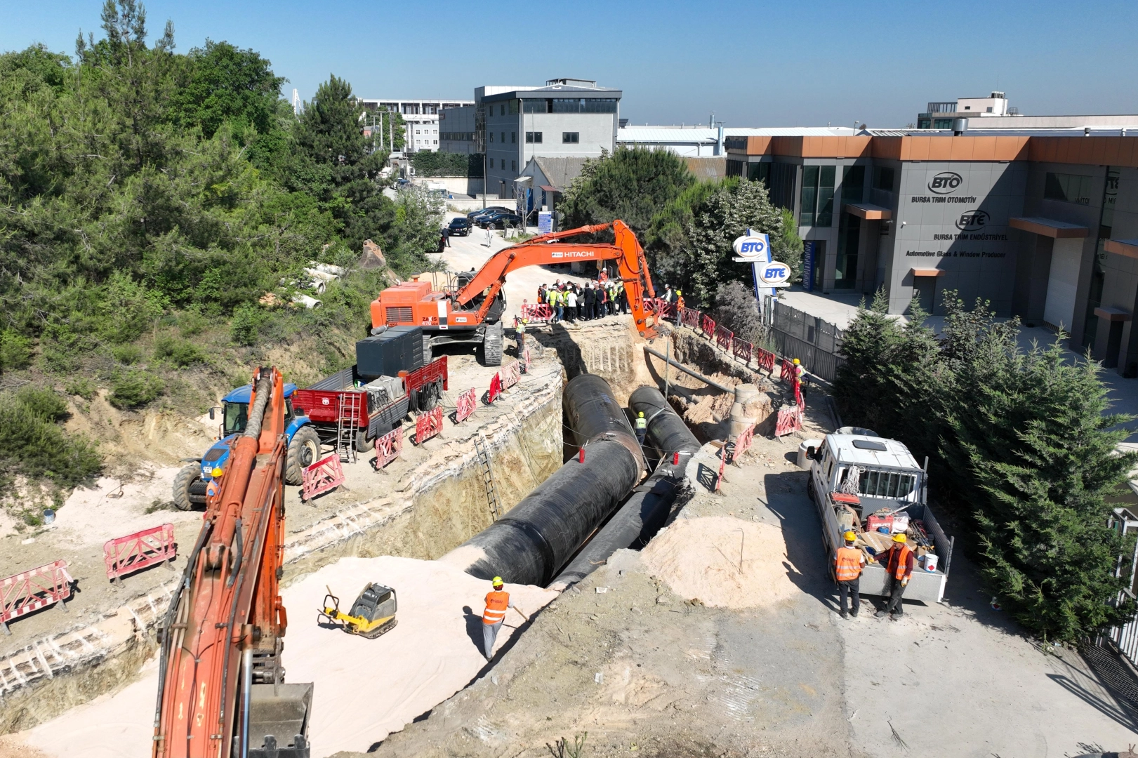 Bursa Büyükşehir Belediye Başkanı Mustafa Bozbey, Çınarcık Barajı isale hattı