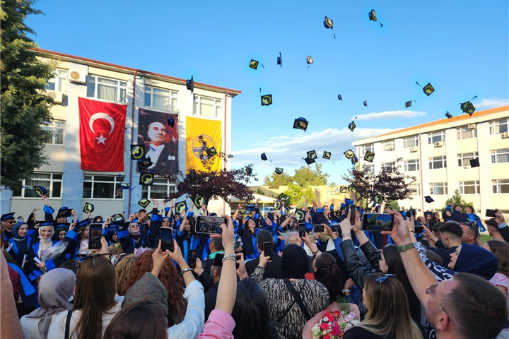 Trakya Üniversitesi Keşan Meslek Yüksekokulu’nda 120 öğrenci, 2024/2025 Akademik Yılı