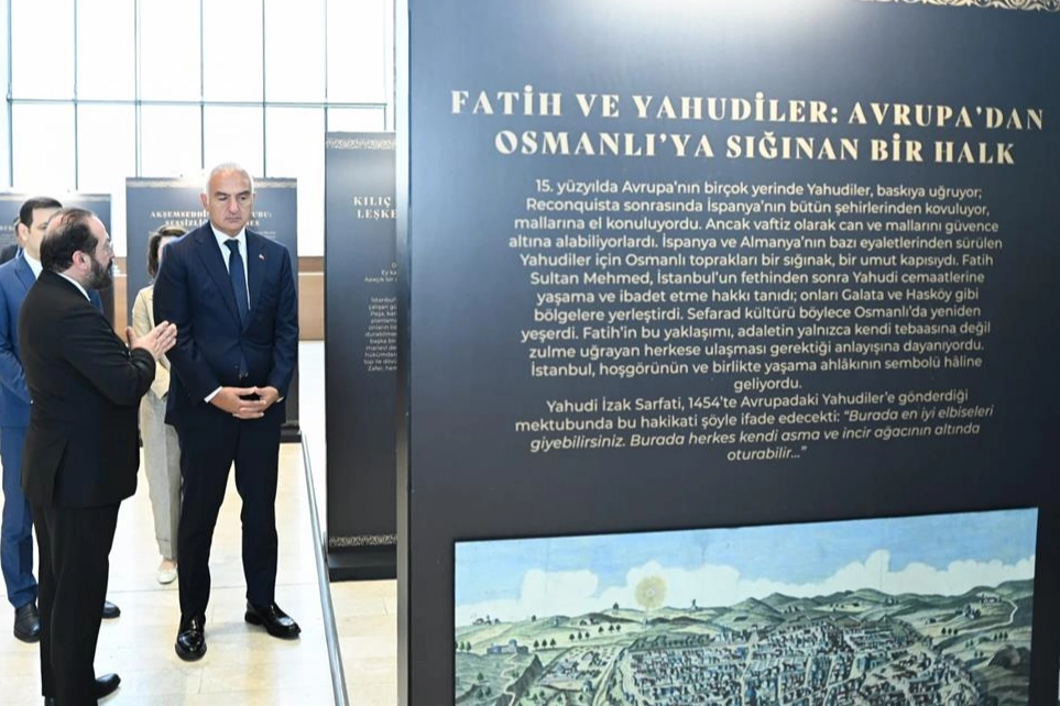 Fatih Sultan Mehmet’in dehasını, fethin stratejisini ve hoşgörü anlayışını sanatla