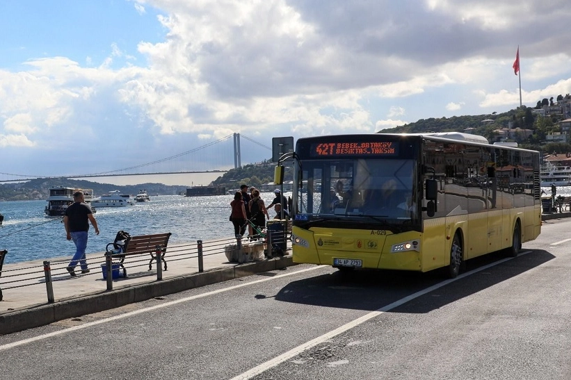 İstanbul Büyükşehir Belediyesi’nin (İBB) toplu ulaşım araçları, 21 Haziran 2025
