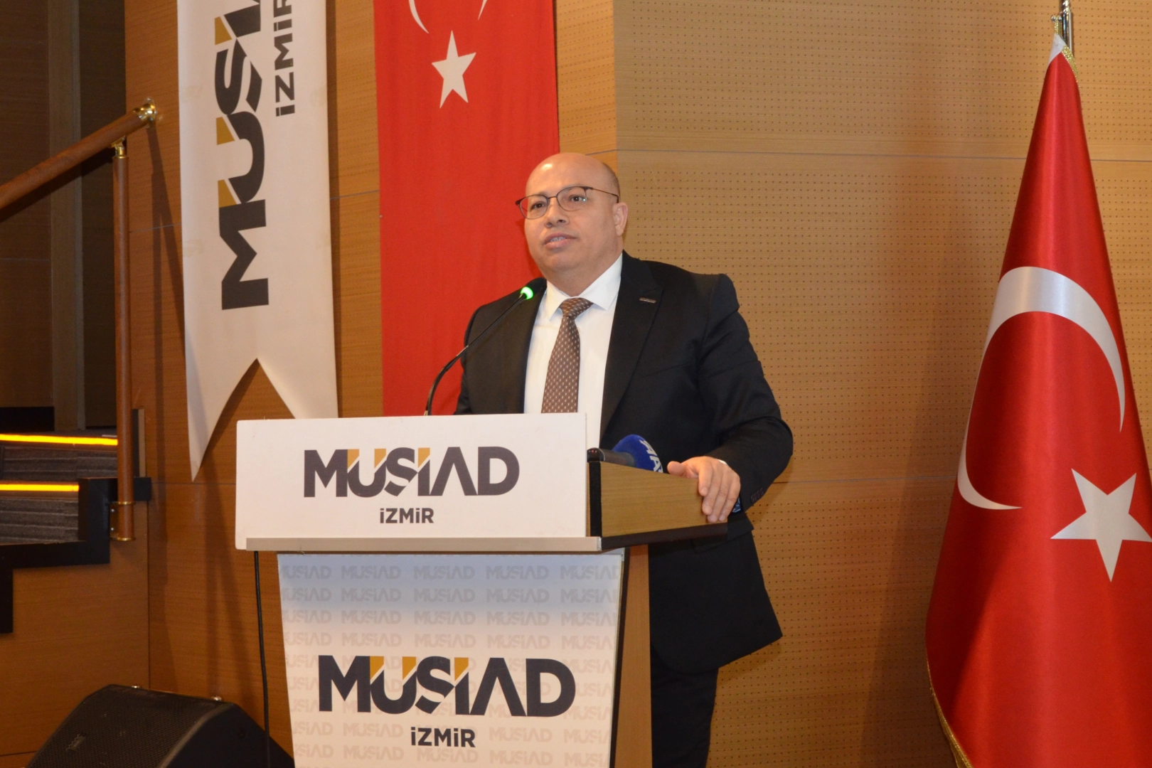 Müstakil Sanayici ve İşadamları Derneği (MÜSİAD) İzmir Başkanı Gökhan Temur,