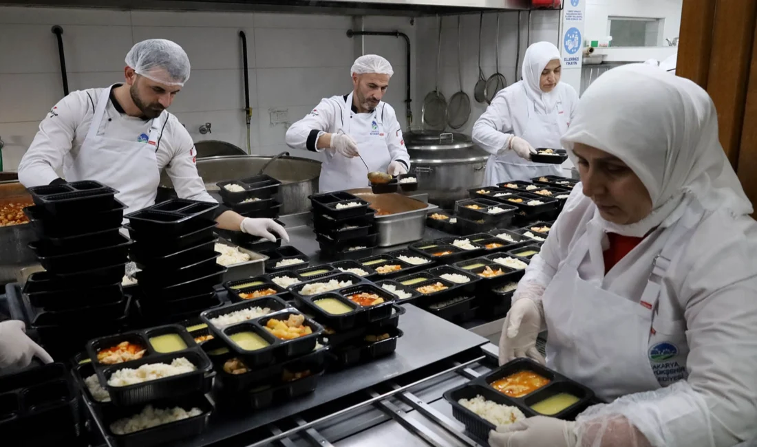 Yaklaşan Kurban Bayramı öncesi Büyükşehir Belediyesi’nden ihtiyaç sahibi vatandaşlar için