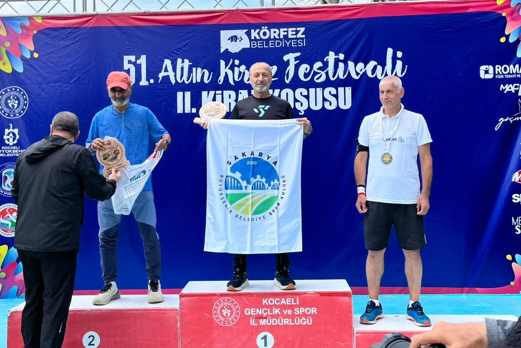 Sakarya Büyükşehir Belediyesi Spor Kulübü Atletizm sporcusu Ali Turan, 51.
