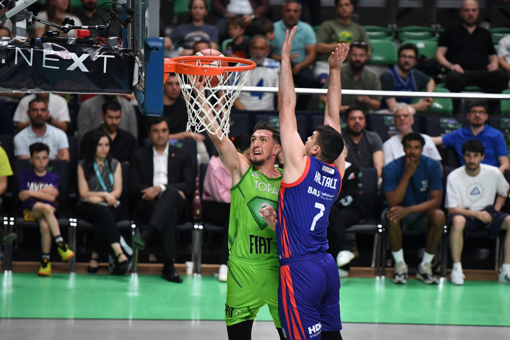 TOFAŞ Basketbol Takımı, 1-1 eşit durumda olan play-off çeyrek final