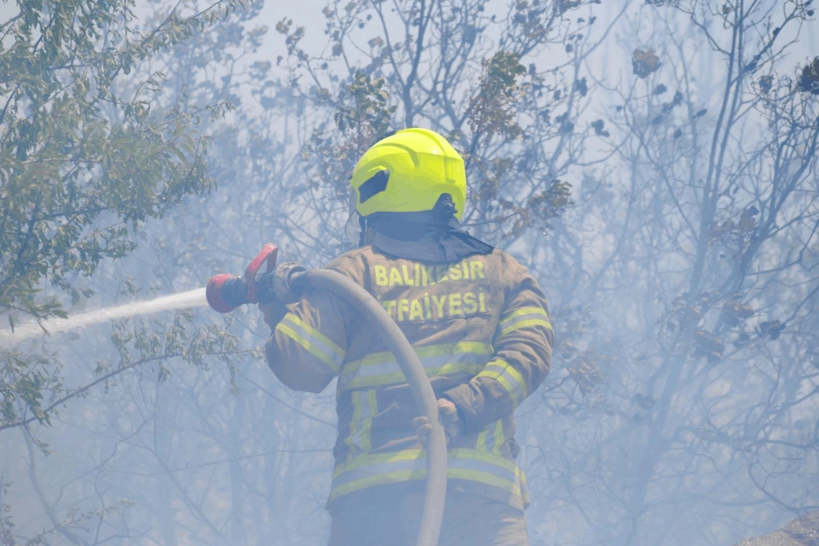 Balıkesir Büyükşehir Belediyesi İtfaiye Daire Başkanlığı’na bağlı ekipler, Ege Bölgesi’nde