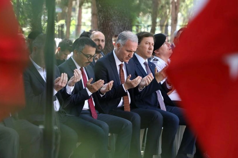 15 Temmuz hain darbe girişiminin 9. yıl dönümünde, İnegöl’de düzenlenen