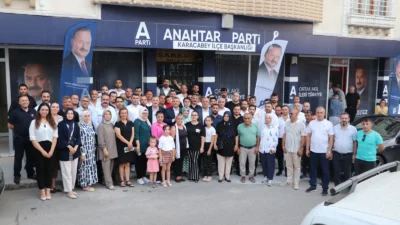 Bursa’da Anahtar Parti Karacabey İlçe Başkanlığı tarafından düzenlenen üye katılım