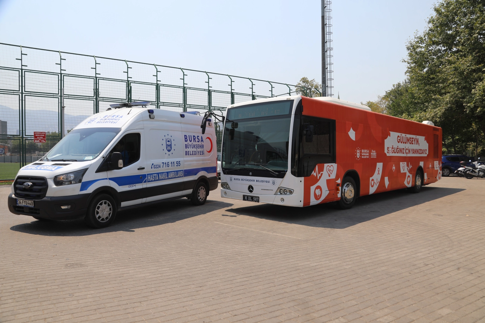 Bursa’da çıkan orman yangınlarıyla mücadeleyi tüm birimleriyle sürdüren Büyükşehir Belediyesi,