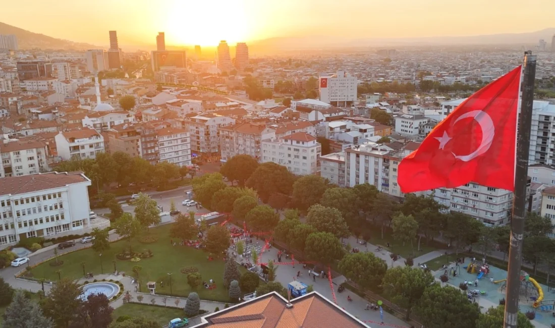 Bursa’da Yıldırım Belediyesi, 15 Temmuz Demokrasi ve Milli Birlik Günü’nü düzenlediği