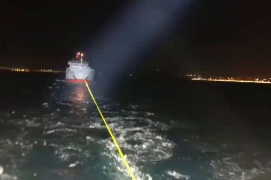 İspanya’dan Kocaeli’ye giden SPANACO PROGRESS gemisi, Çanakkale Boğazı’nda makine arızası