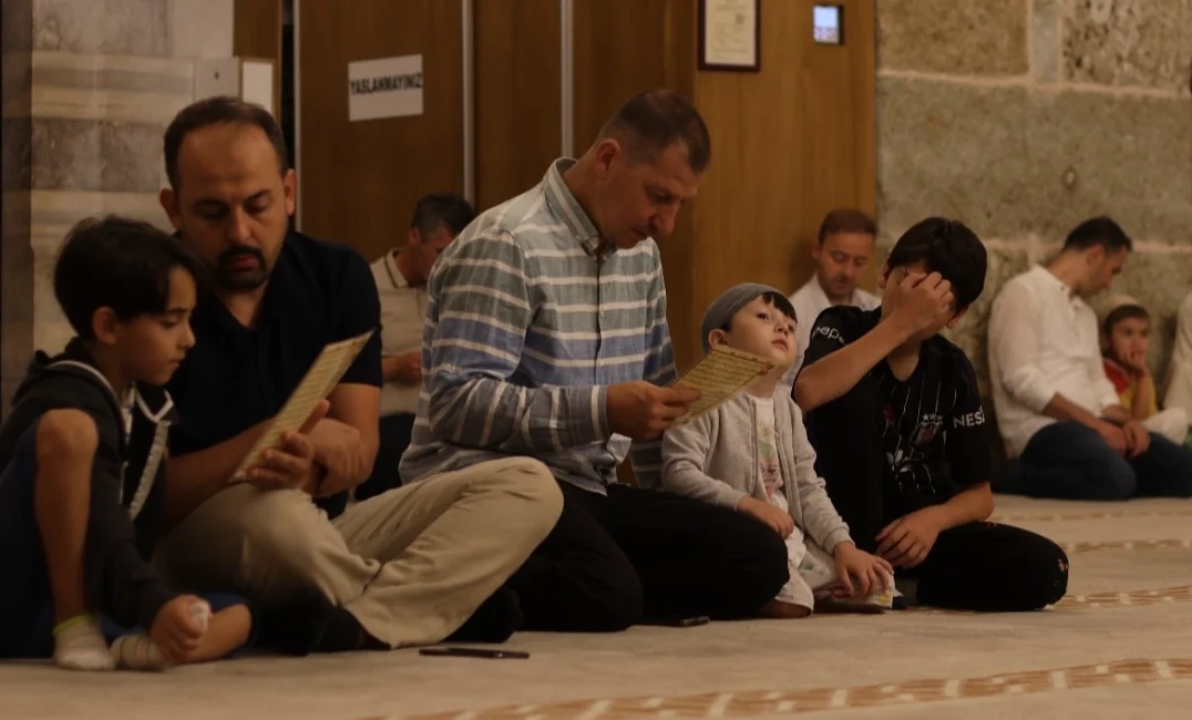 Kocaeli Büyükşehir Belediyesi’nin düzenlediği “Sertaç Abi ile Şehitlerimiz İçin Sabah