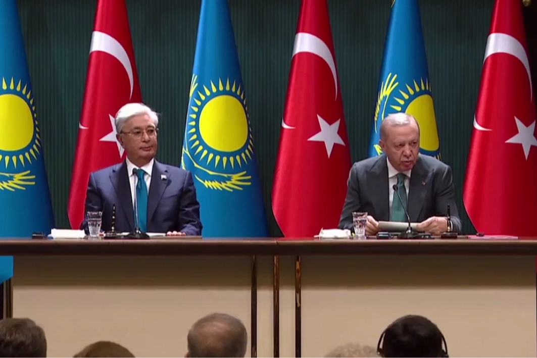 Cumhurbaşkanı Erdoğan, Kazakistan Cumhurbaşkanı Tokayev ile düzenlediği ortak basın toplantısında,