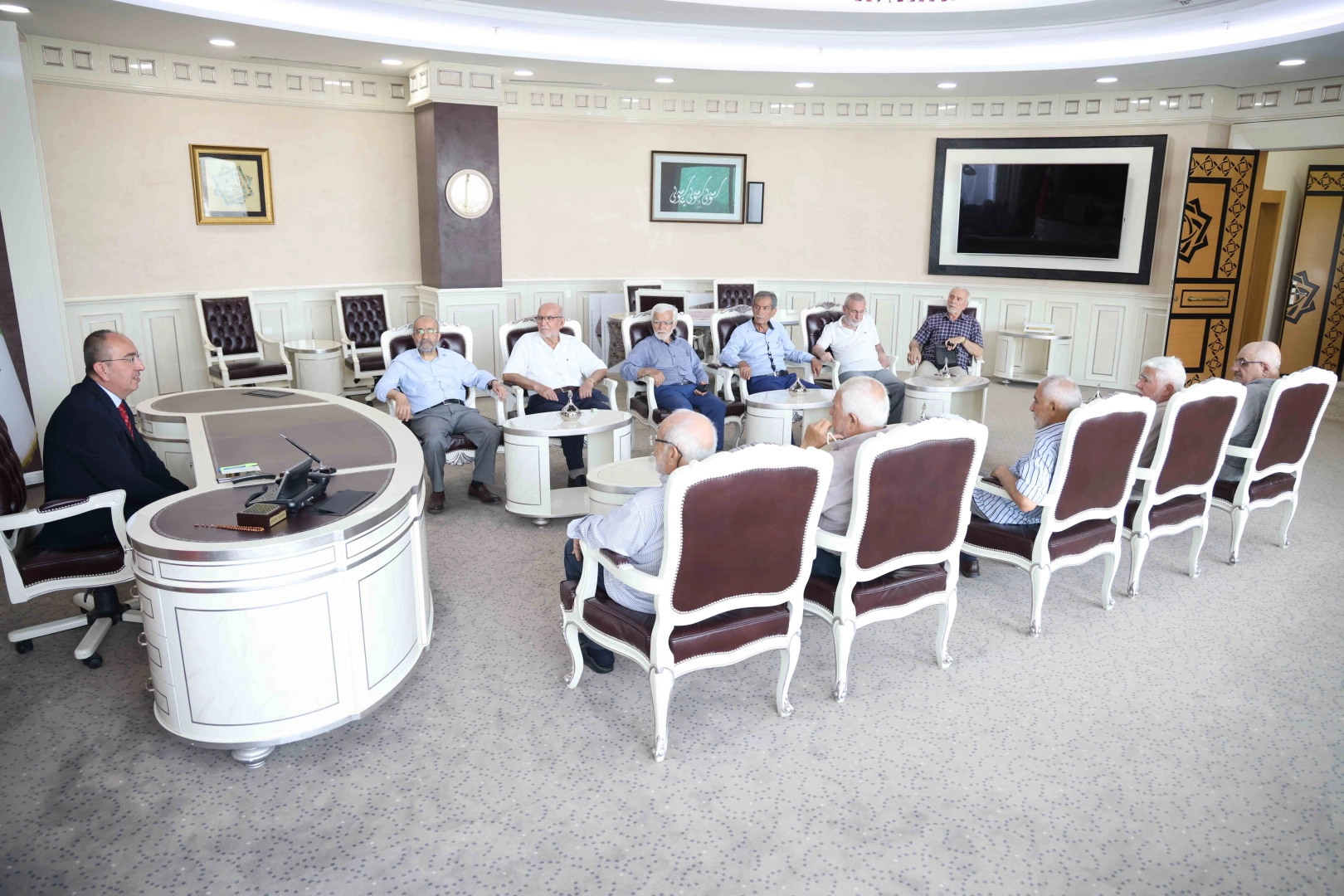 Meram Belediye Başkanı Mustafa Kavuş, vatandaşlarla kesintisiz iletişim ve istişare