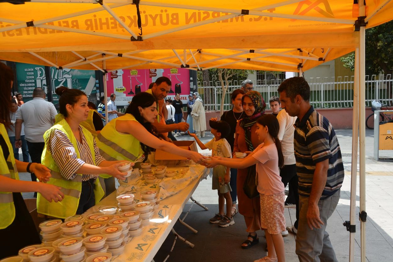 Mersin Büyükşehir Belediyesi, Muharrem Ayı’nın manevi atmosferini paylaşmak ve dayanışma